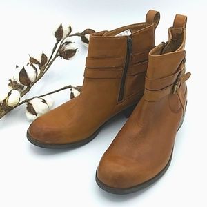 clarks women's muckers glaze boot